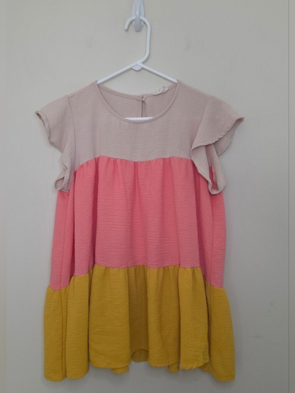 Women's 143 Story By Line Up Ruffled Colorblock Top Sz Small